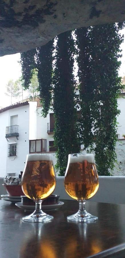 شقة La Casa Del Rio Setenil De Las Bodegas المظهر الخارجي الصورة